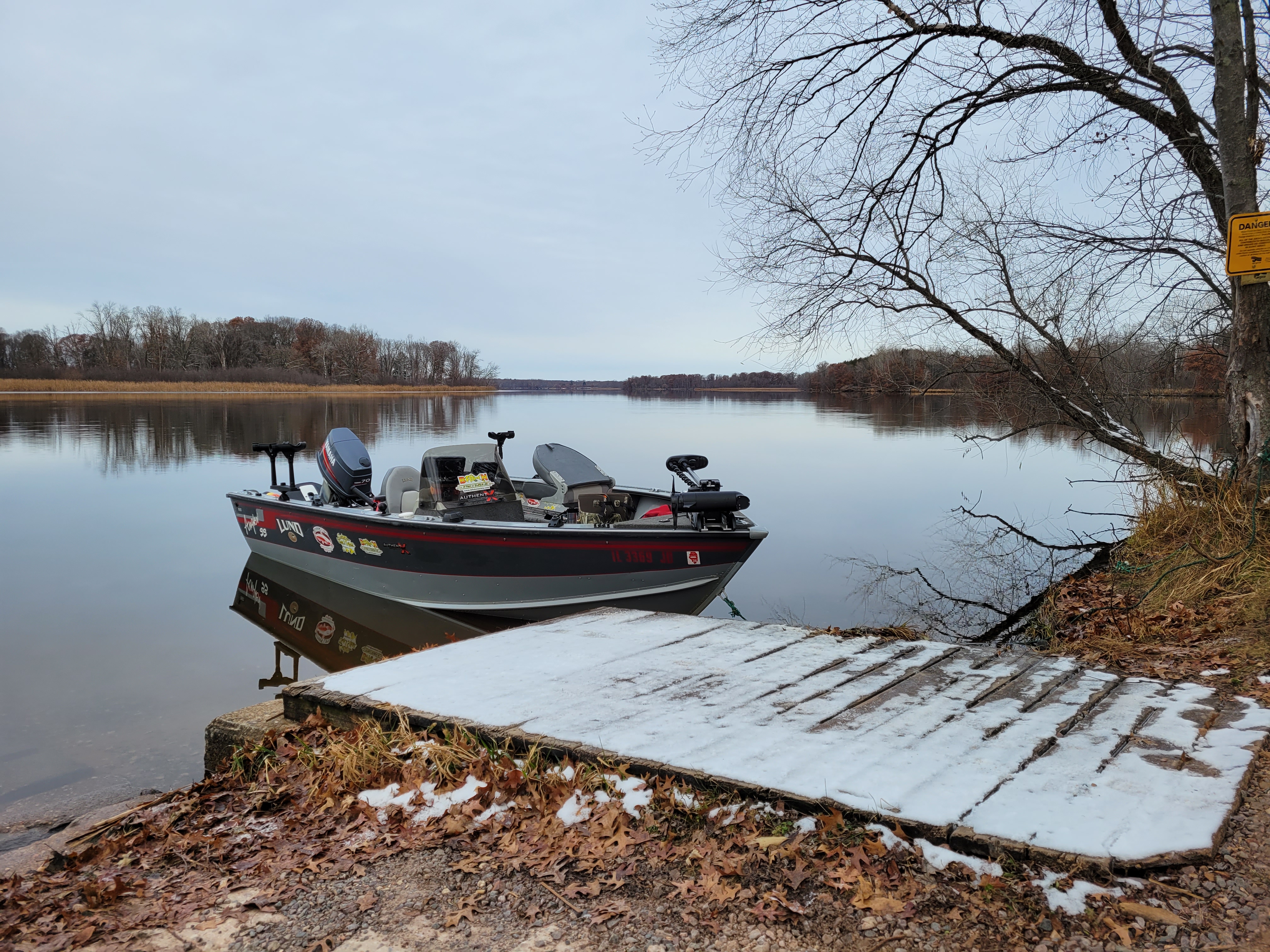 Fishing boat well equipped